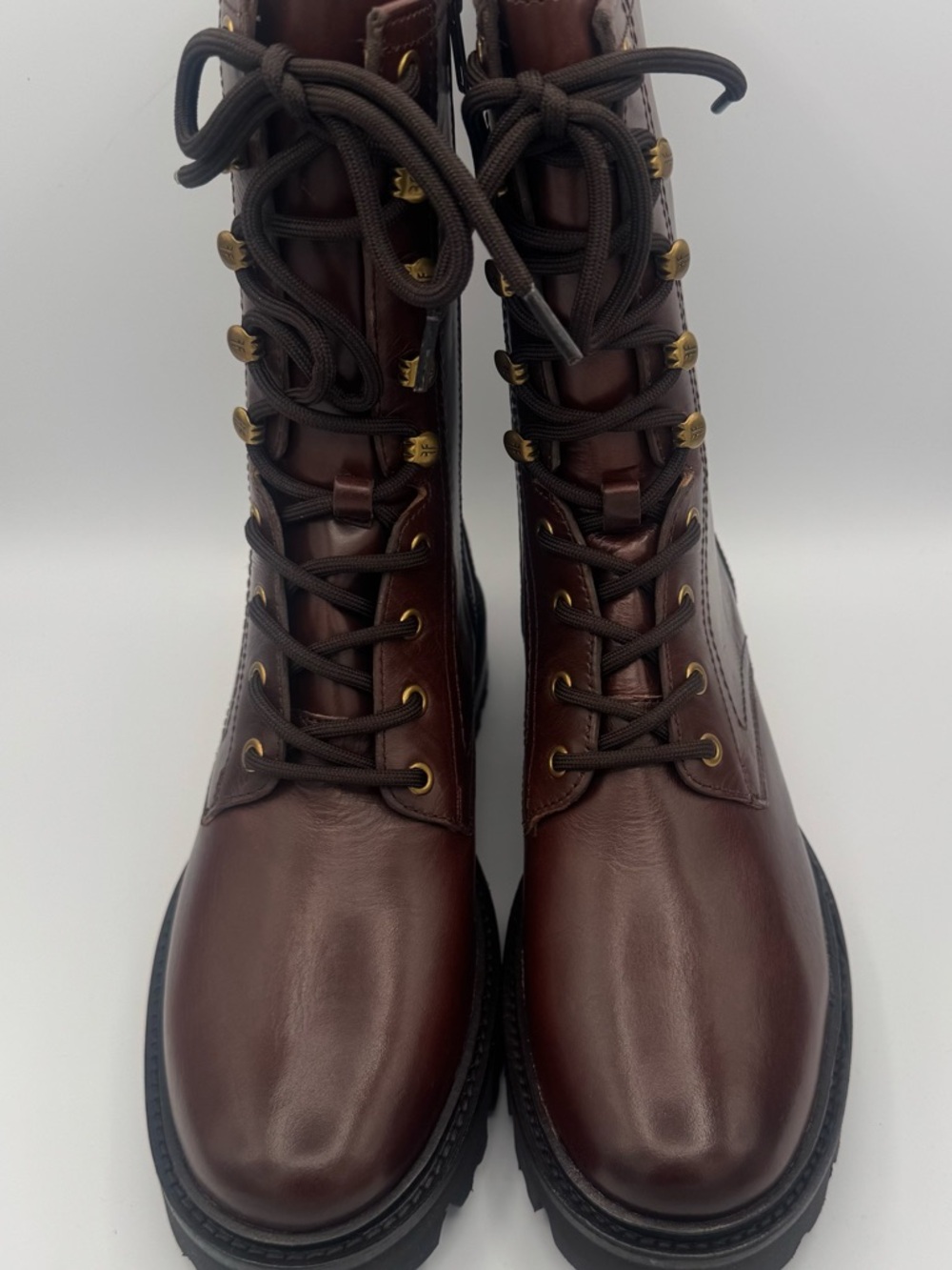 Women’s Frye Olivia Combat Boot, Brown Leather Lace-Up, Brand new, size 8.5